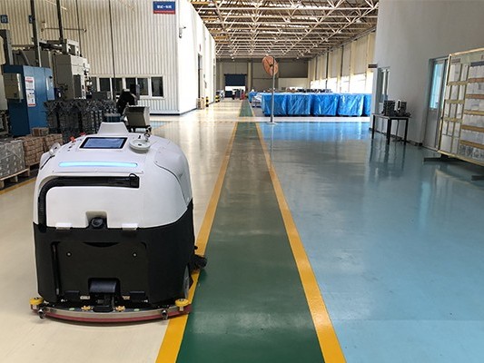 坦力工廠掃地機(jī)器人：價(jià)格 “高冷”，省錢超 “暖”！