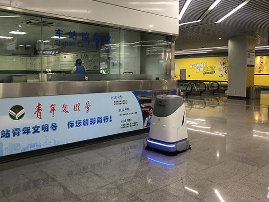 工業(yè)無(wú)人駕駛洗地機(jī)廠家哪個(gè)好？