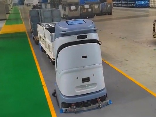 坦力工業(yè)無人掃地機(jī)器人：引發(fā)“爭搶”的清潔神器