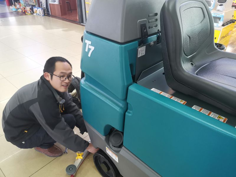 洗地機售后服務(wù)好，才值得購買