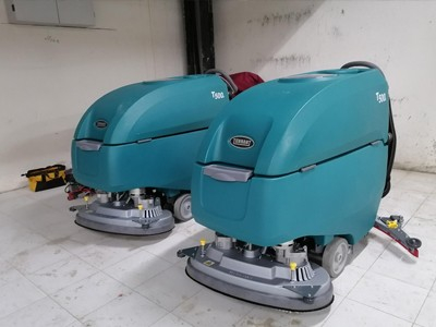 工廠車(chē)間適合用什么樣的洗地機(jī)？