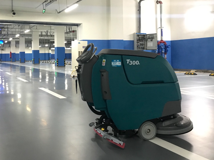地下車庫、4S店、車庫用洗地機(jī)方案